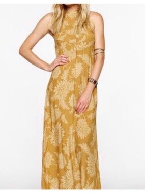 Golden Dahlia Maxi Dress